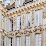 Διαμέρισμα Les Voutes De Bressey, Luxe Et Calme En Hypercentre Ντιζόν