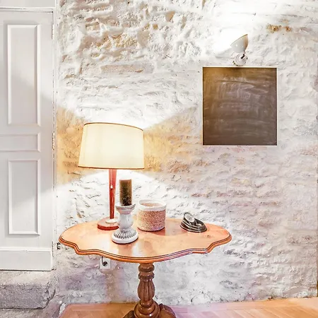 Les Voutes De Bressey, Luxe Et Calme En Hypercentre Apartment