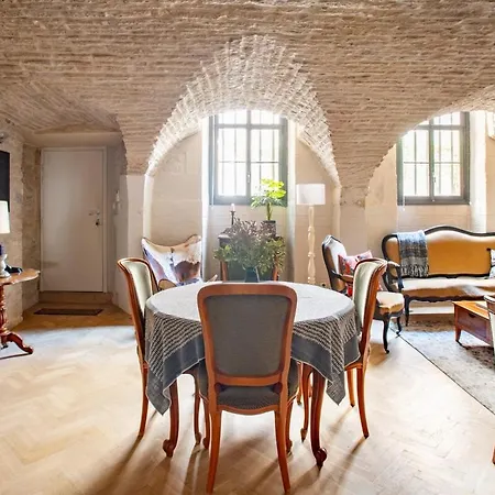Les Voutes De Bressey, Luxe Et Calme En Hypercentre Lejlighed