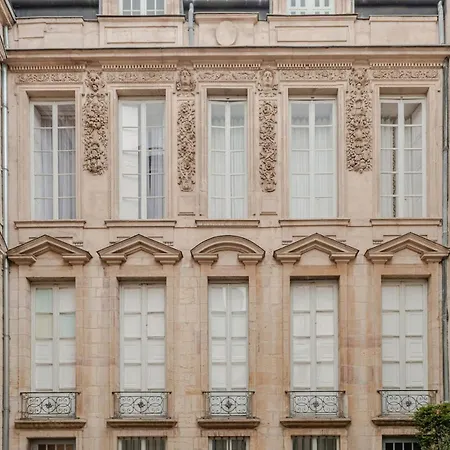 Les Voutes De Bressey, Luxe Et Calme En Hypercentre * Ντιζόν