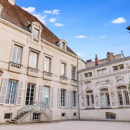Les Voutes De Bressey, Luxe Et Calme En Hypercentre *