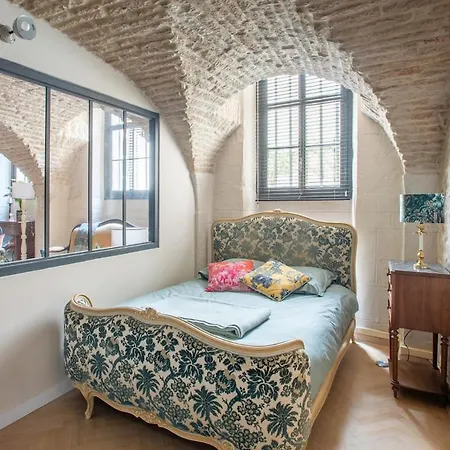 Appartamento Les Voutes De Bressey, Luxe Et Calme En Hypercentre