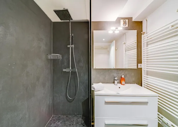 Les Voutes De Bressey, Luxe Et Calme En Hypercentre *