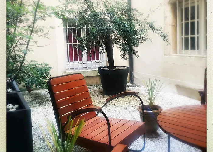 Apartment Les Voutes De Bressey, Luxe Et Calme En Hypercentre