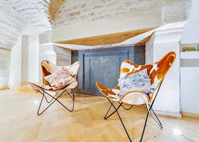 Les Voutes De Bressey, Luxe Et Calme En Hypercentre Digione