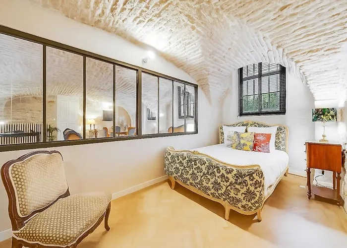 Les Voutes De Bressey, Luxe Et Calme En Hypercentre Digione